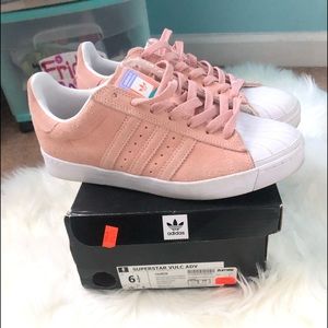 Pink Suede Adidas🛍